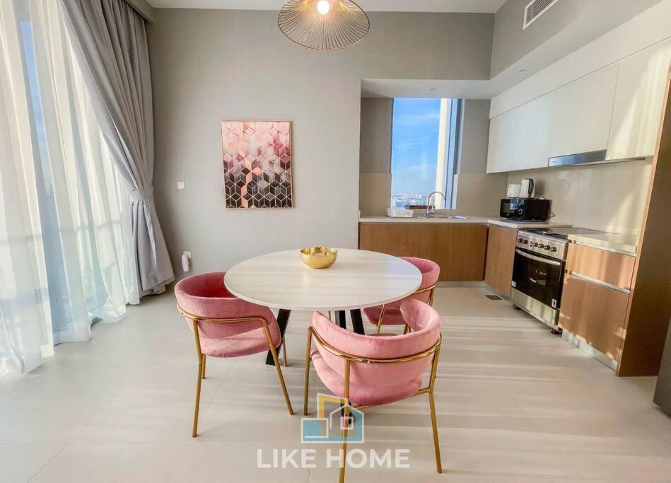Like - 2902 Amazing View 2bhk In Creek Harbour Apartment *